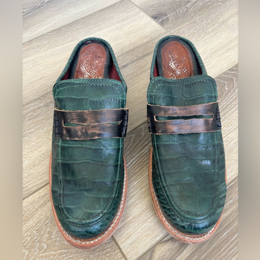 Freebird by Steven Monalisa Green and Brown Leather Mule Shoes Women’s Size 8